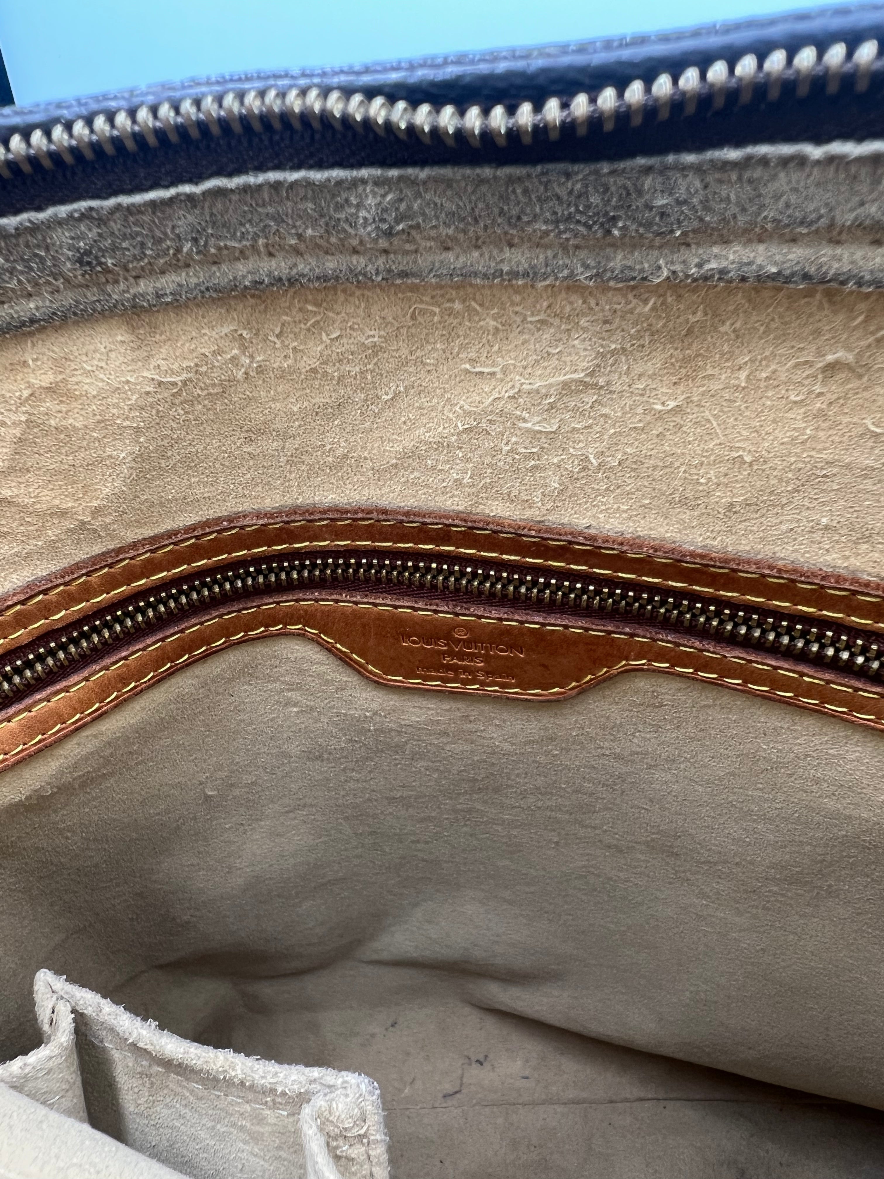 Louis Vuitton Looping Bag GM