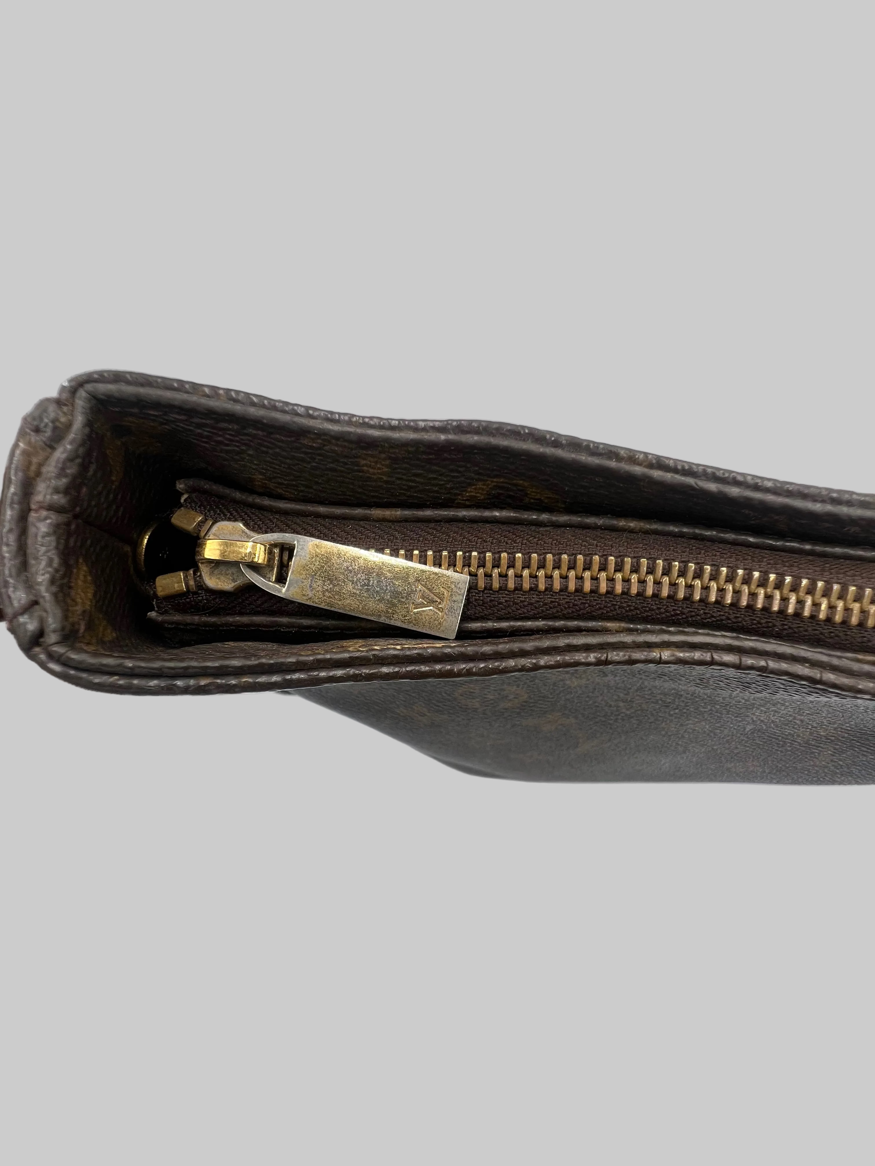 Louis Vuitton Looping Bag GM