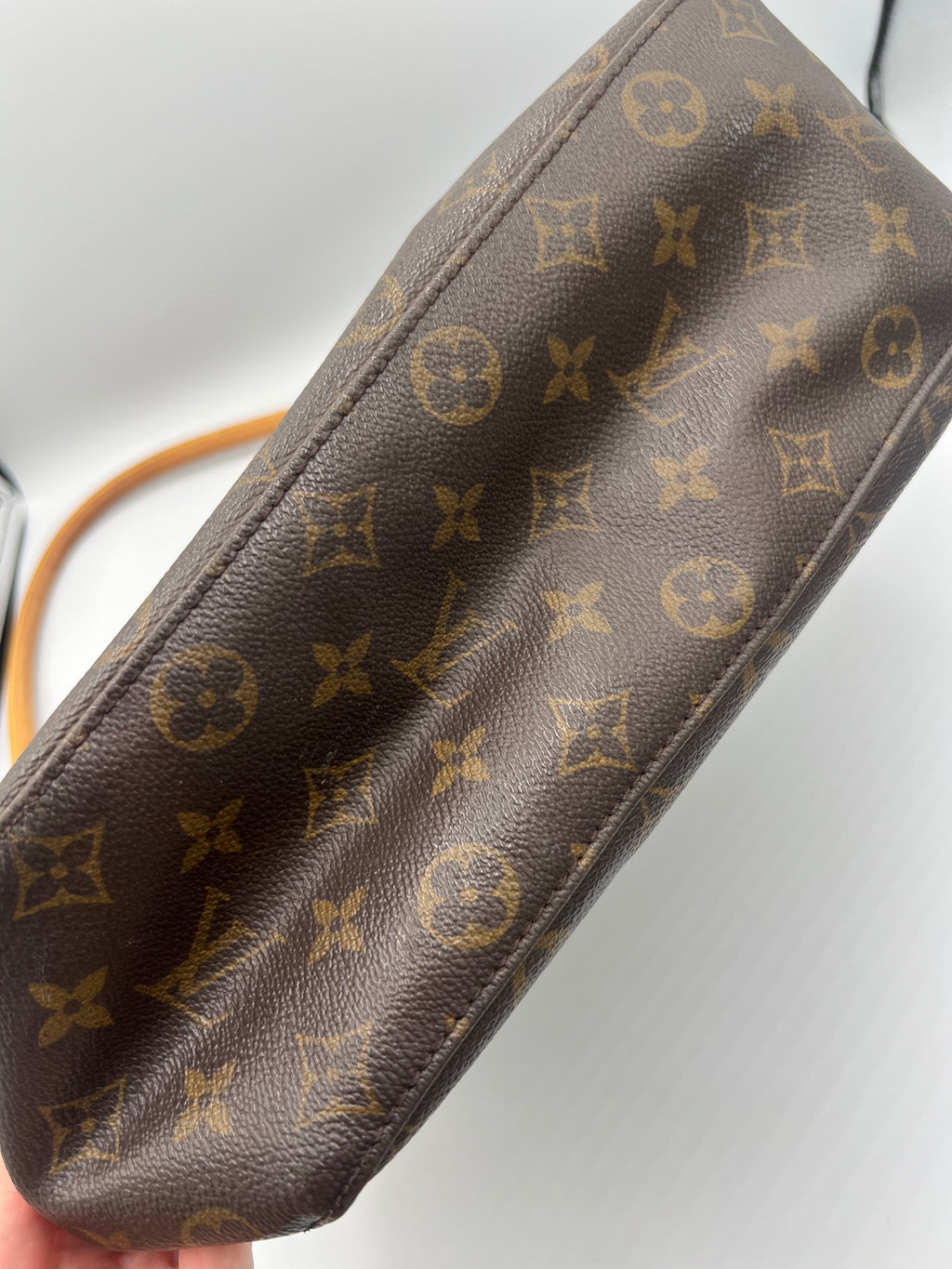 Louis Vuitton Looping Bag GM