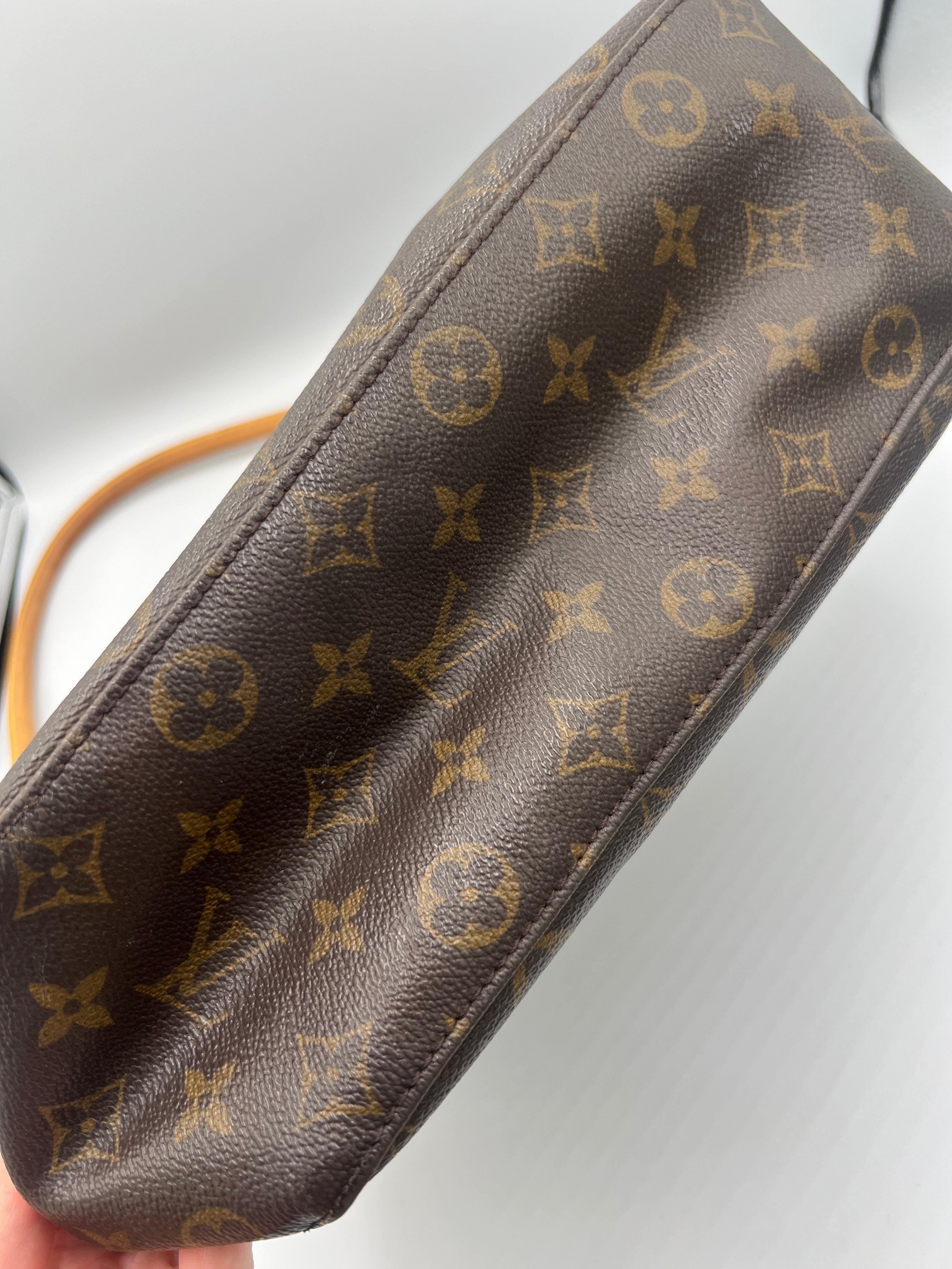 Louis Vuitton Looping Bag GM